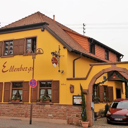 Ellenbergs Restaurant & Hotel Hessheim Exteriör bild